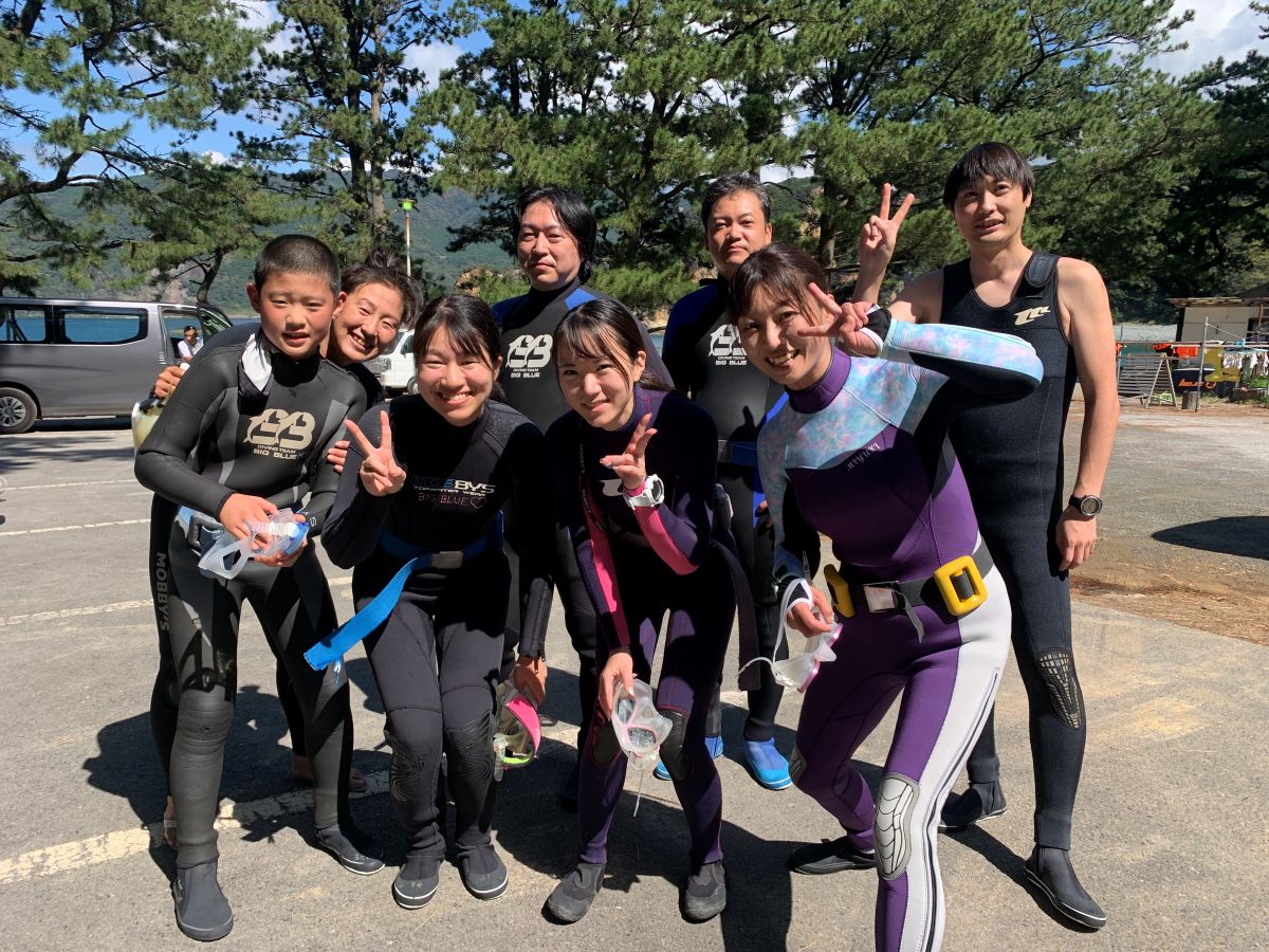BIG BLUEの笑顔で親切なインストラクター・スタッフ一同